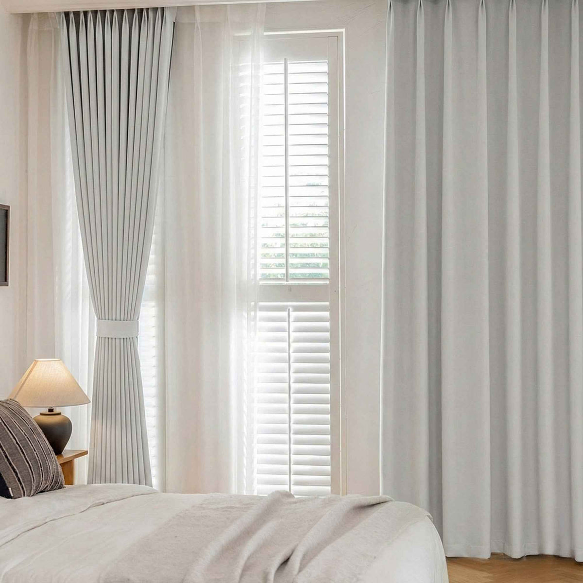 pincheck 100% Blackout Cream Style Curtains