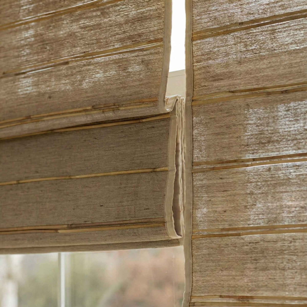 L-Lreed Cordless Fine Linen Roman Shades - Detail View 5 | JOYDRAPE Bespoke Luxury