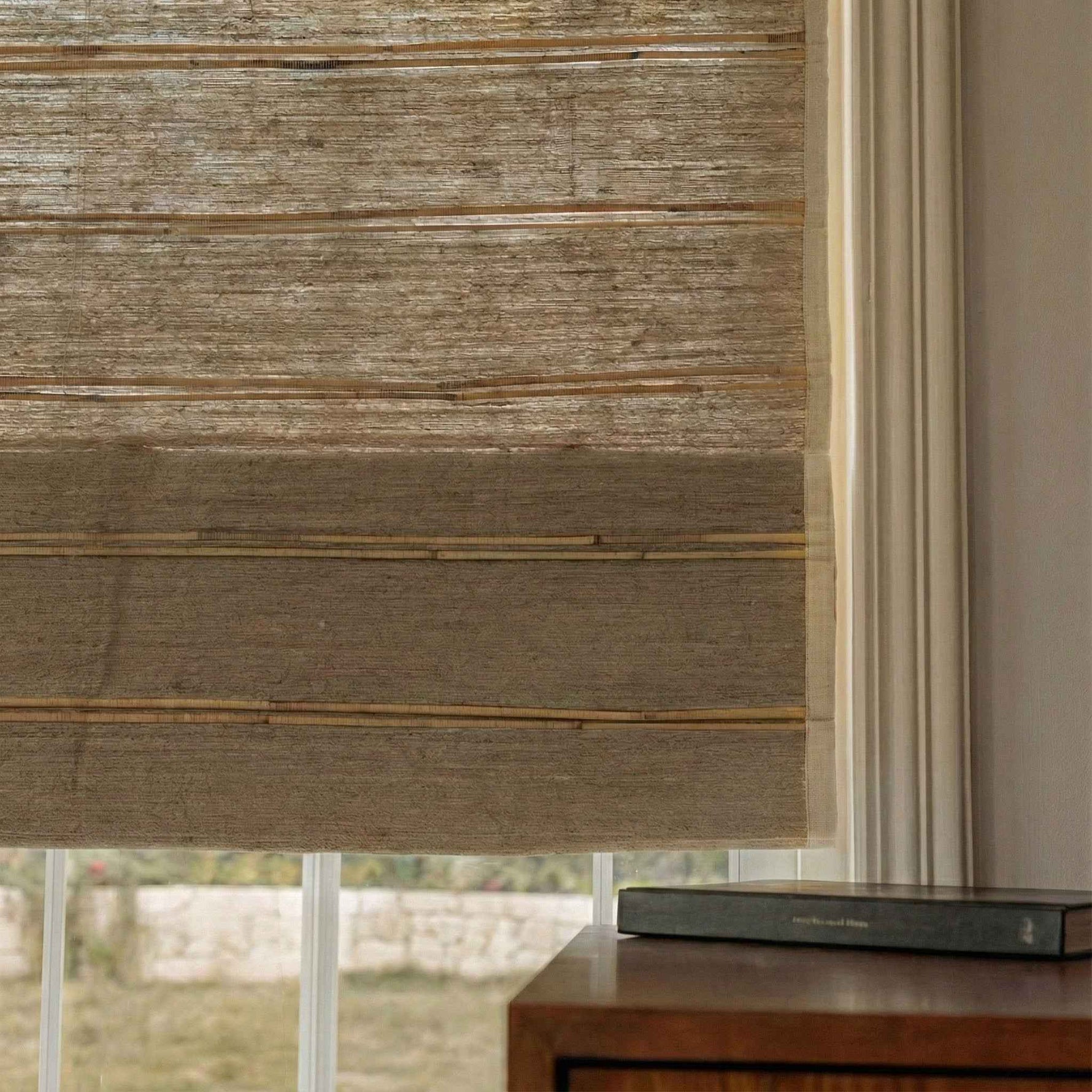 L-Lreed Cordless Fine Linen Roman Shades - Detail View 6 | JOYDRAPE Bespoke Luxury