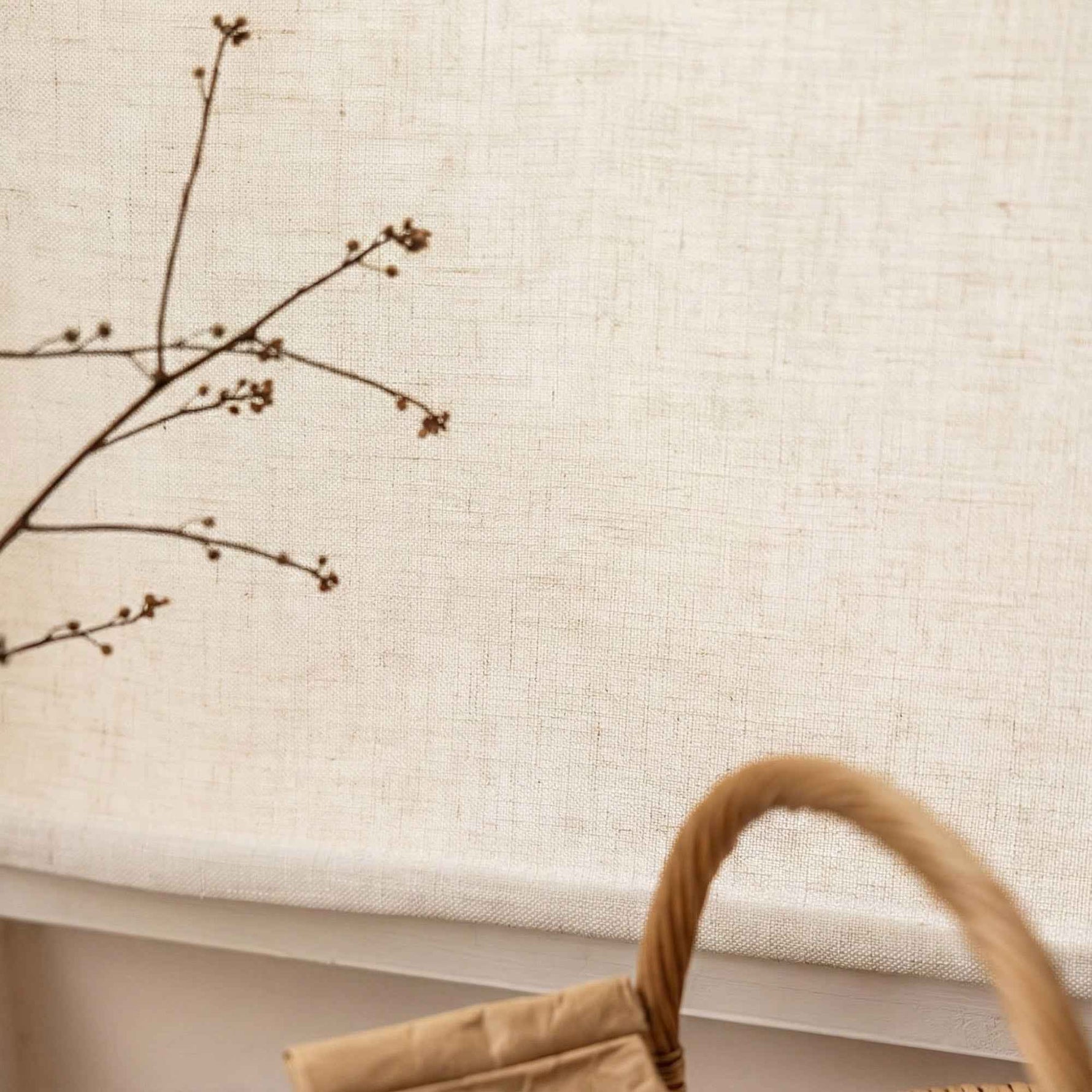 L-light Cordless Solid Linen Blend Roman Shades - Detail View 7 | JOYDRAPE Bespoke Luxury